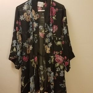 Helena Quinn beach robe